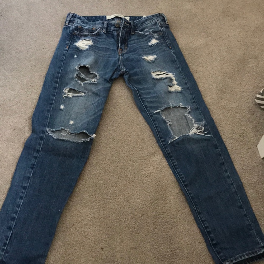 These are Jeans from Ambercrombie and Fitch.